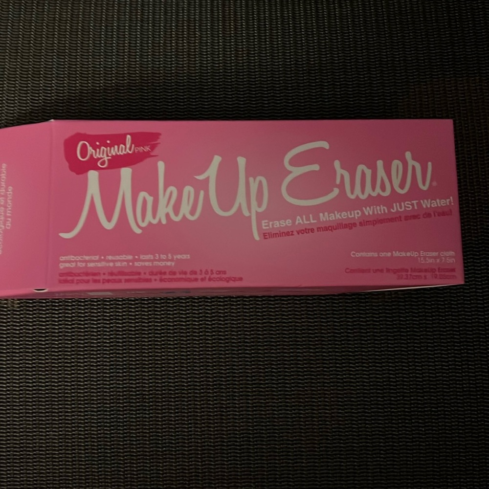 The Original Makeup Eraser - Makeup Remover Cloth